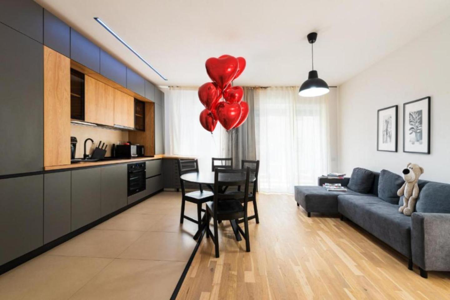 Sara - Stylish Apt With Balcony Near Piata Obor Бухарест Екстер'єр фото